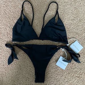 Black benoa set